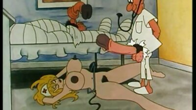 Slutty Asiatic Milf devine o gura dur dracului