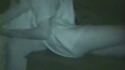 Adolescent asiatic folosit sexual la salonul de masaj