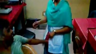 Tipul și-a prins prietenul făcându-și soția