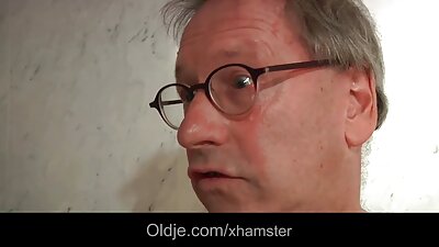 Cea mai nouă fată din porno este gata să tragă tare