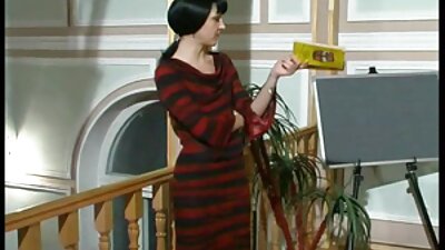 Adolescent busty care face sex public grozav cu un străin